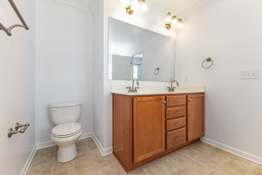Building Photo - 1505 Yellow Daisy Dr