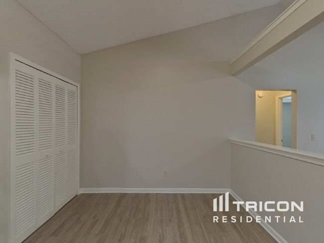 Building Photo - 1850 Yukon Ct
