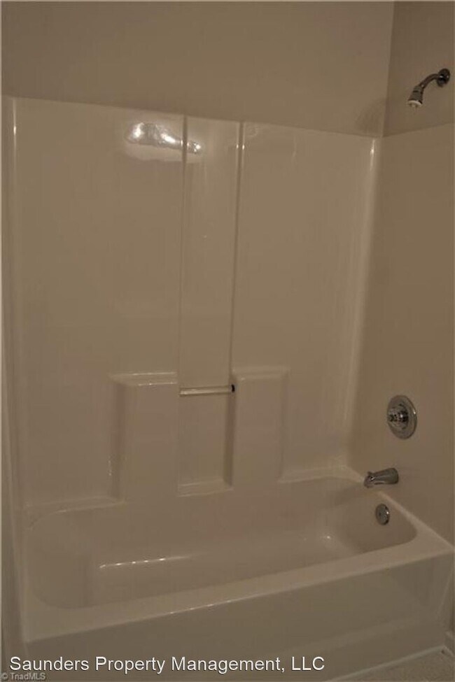 Building Photo - 2 br, 2 bath House - 112 Ivy Glen Ct