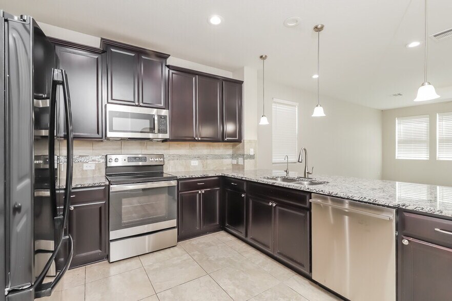 Building Photo - 9850 Red Iron Creek