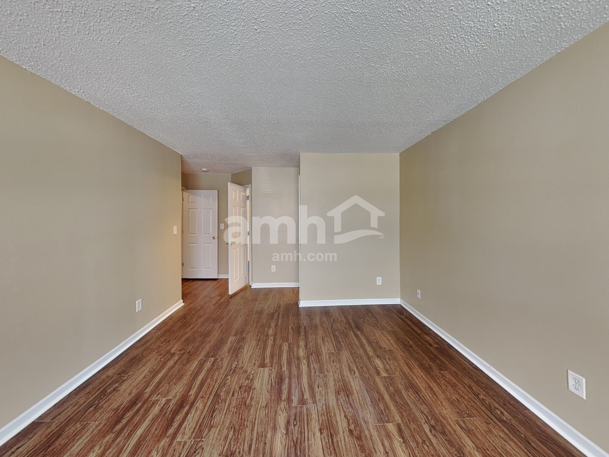 Building Photo - 9892 Cedarstone Ln