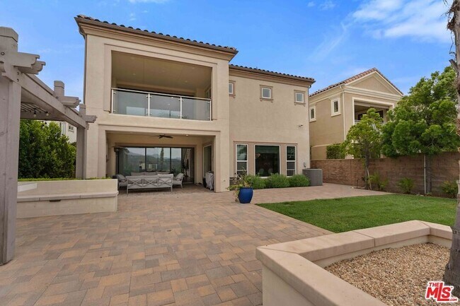 Building Photo - 11925 N Ricasoli Way