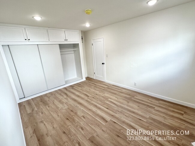 Building Photo - Brand New Renovated 1Bedroom 1Bathroom In ...