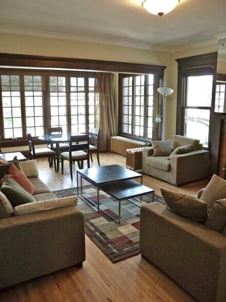 Building Photo - 1764 N High St