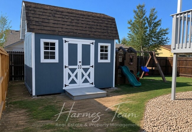 Building Photo - 5960 Grapevine Dr