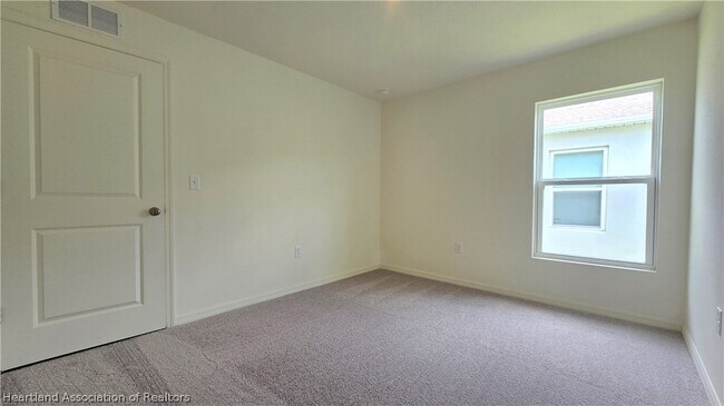 Building Photo - 1260 Stone Ridge Cir