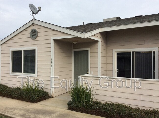 Primary Photo - 437 N Park St