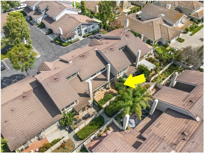 Building Photo - SPECTACULAR WOODBRIDGE HOME!!!