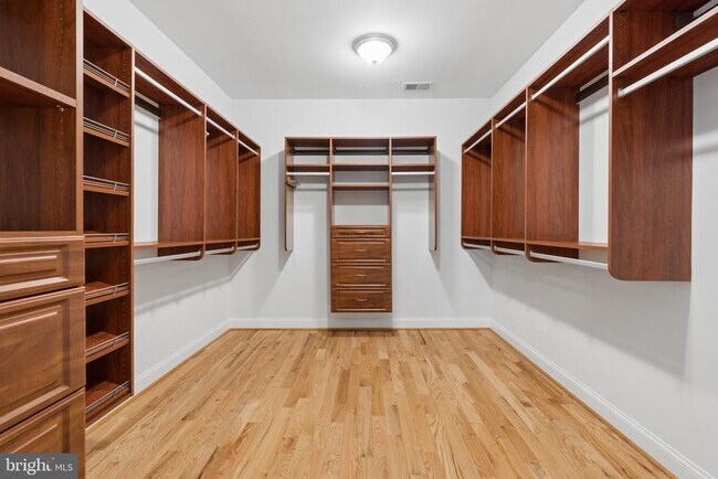 Building Photo - 7004 Eastern Red Cedar Ln