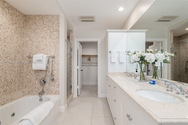 Building Photo - 11609 SE Florida Ave