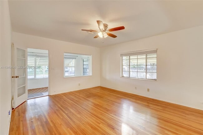 Building Photo - 1425 Madison St