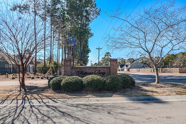 Building Photo - Spacious 4 Bedroom, Pet Friendly with Fenced In Backyard, Mimosa Bay Community Amenities