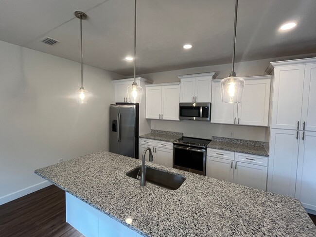 Building Photo - Brand-New 3-Bedroom Energy-Efficient Home ...