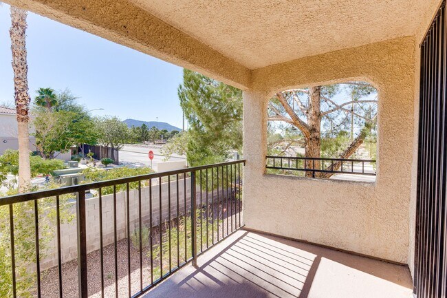 Building Photo - Stylish Remodeled 2-Bedroom Condo with Bal...