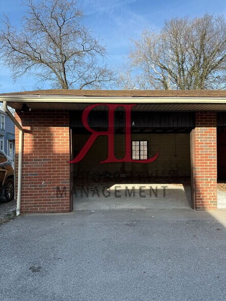 Building Photo - 722 Sheridan Ave