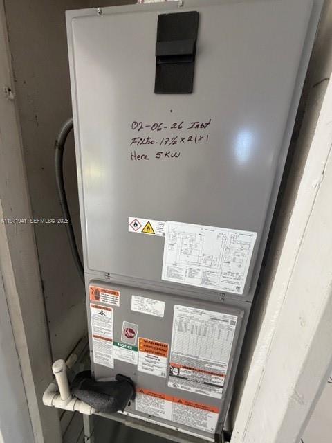 Building Photo - 2368 NW 3rd St