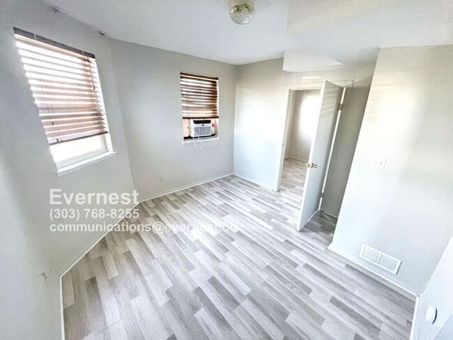 Building Photo - Cozy 1-Bedroom, 1-Bathroom Apartment Near ...