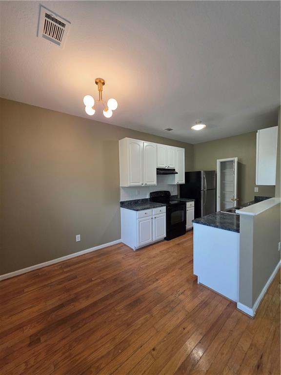 Building Photo - 7067 Brookview Cir