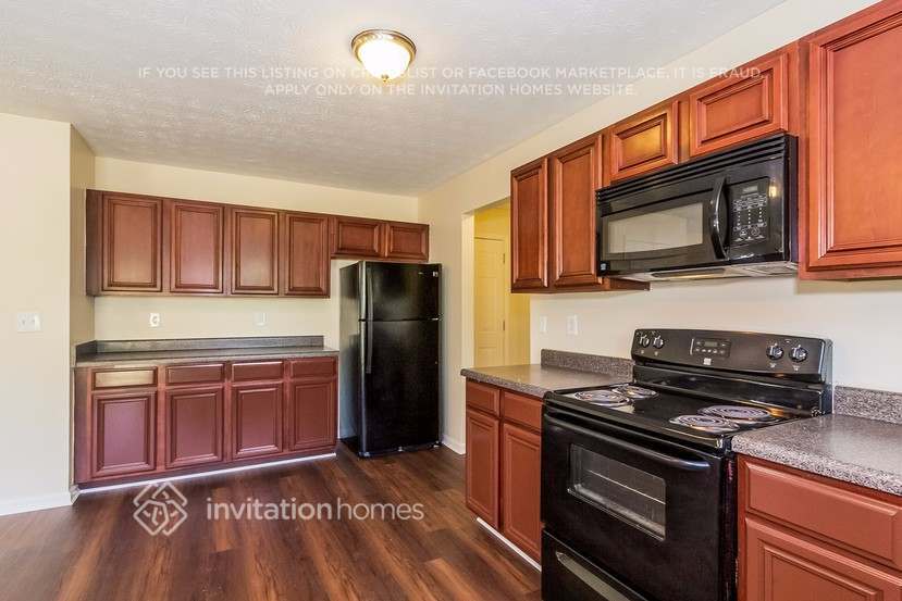 Building Photo - 1245 Mills Cove Dr