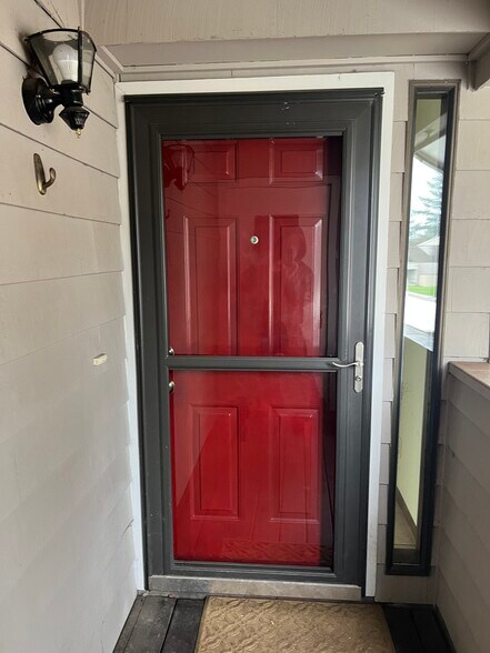 Front door - 7511 N Edgewater Ave