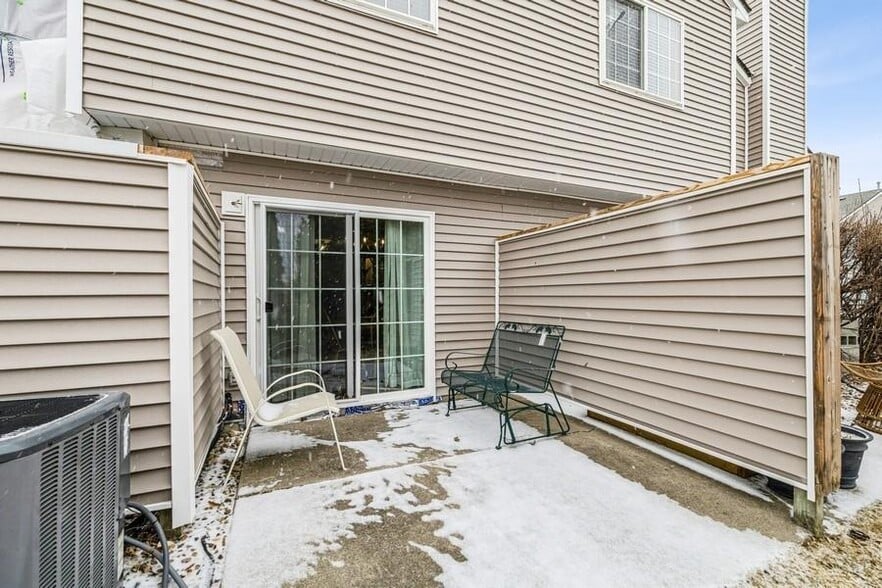 Building Photo - 7425 Wistful Vista Dr