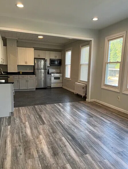 Building Photo - 217 Wagaraw Rd