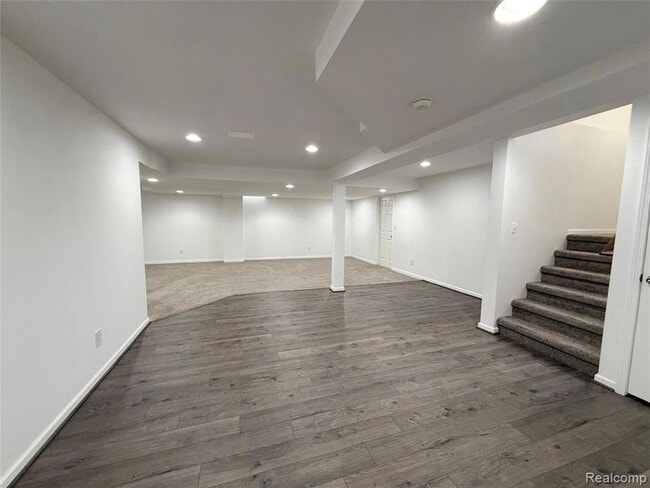 Building Photo - 28975 Hearthstone Dr