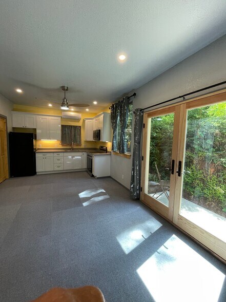 Building Photo - 12570 Mays Canyon Rd