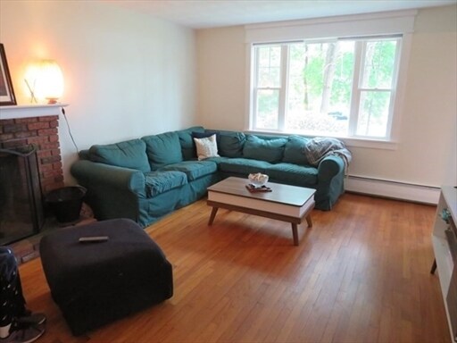 Building Photo - 46 Kenney St