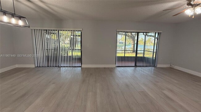 Building Photo - 223 Lakeside Cir