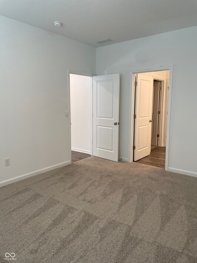 Building Photo - 61 Wilkins St