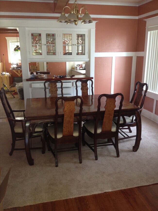 Building Photo - 5006 8th Ave NE