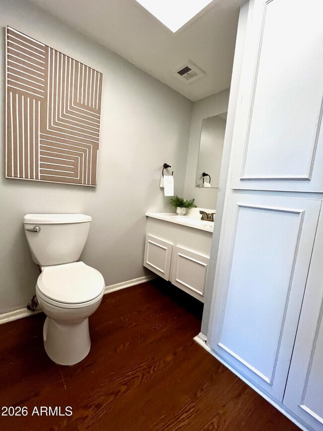 Building Photo - 4324 N Parkway Ave