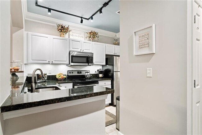 Building Photo - 1332 Westchester Ridge NE
