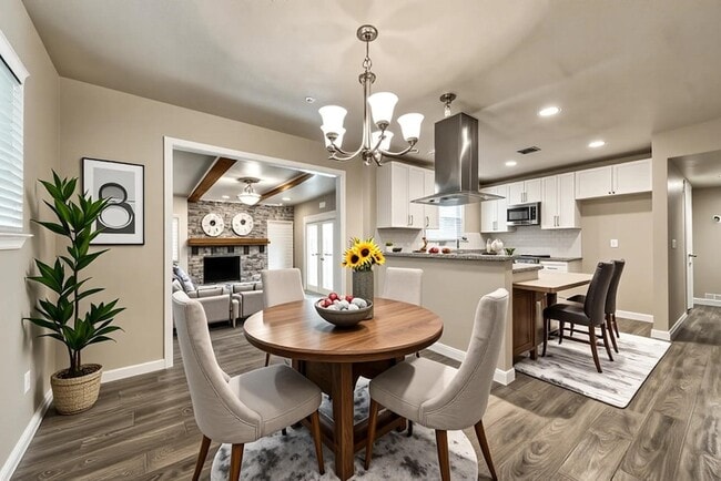 Building Photo - 2817 Blackwood Dr