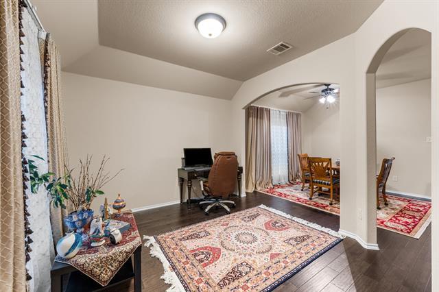 Building Photo - 201 Whitman Dr