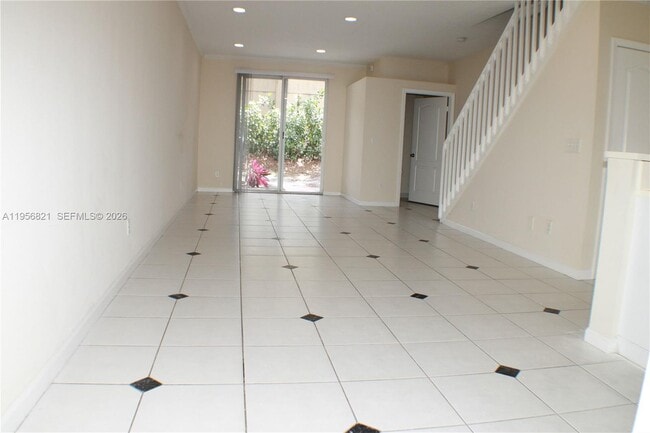 Building Photo - 4704 NW 57th Pl