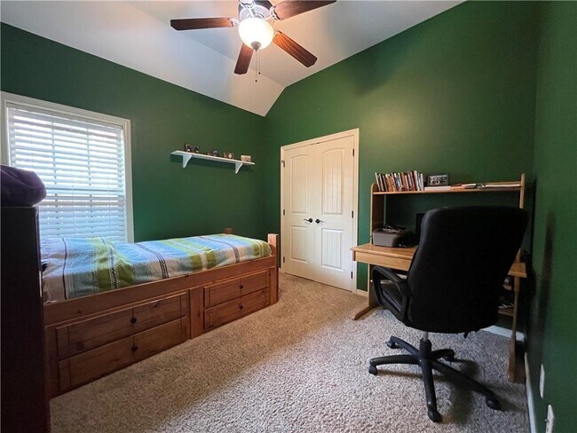 Building Photo - 4281 Rock Bend Dr