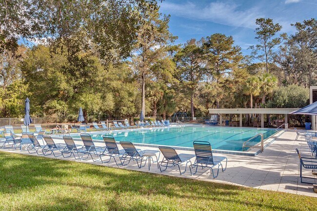 Building Photo - Gorgeous 1/1 Condo in Winter Springs ~ Upd...