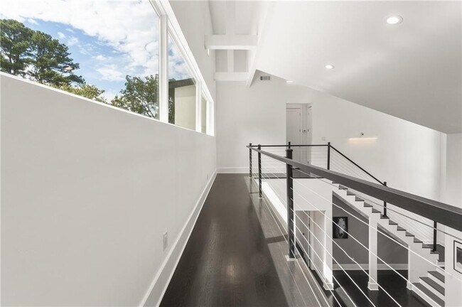 Building Photo - 1756 N Akin Dr NE