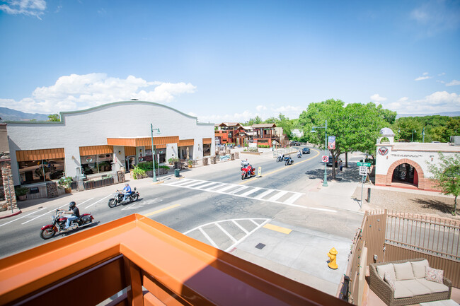 Front Deck View - 1039 N Main St