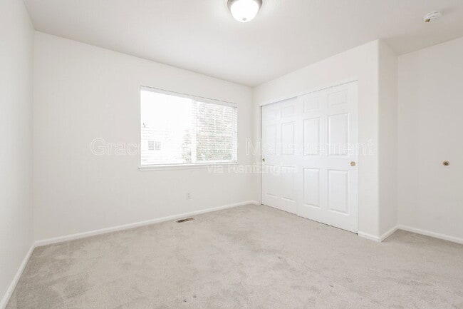 Building Photo - 14334 Craftsman Way