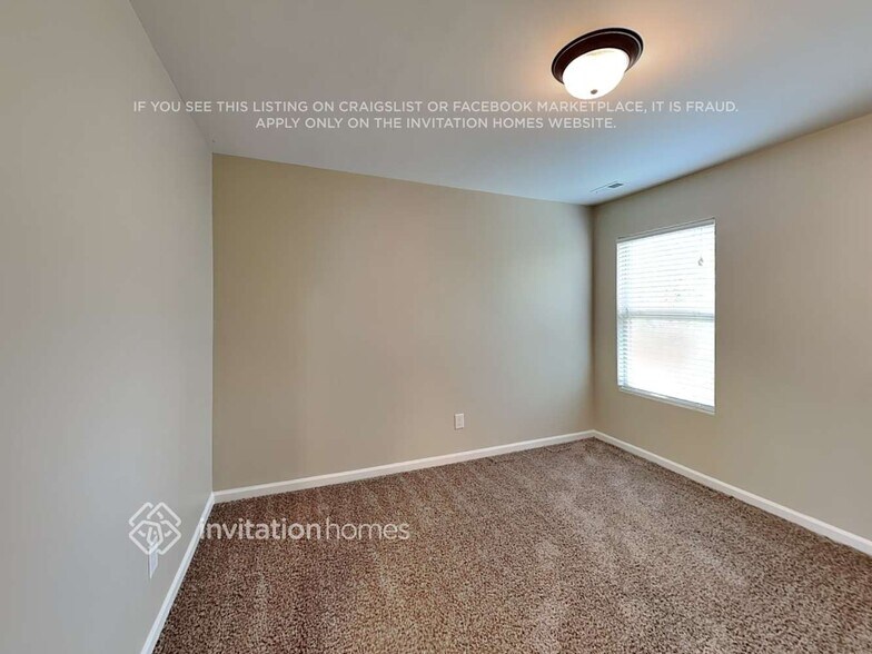 Building Photo - 128 Gilden Way