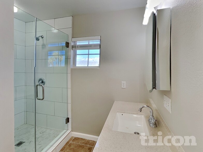 Building Photo - 4598 Hearts Desire Ave