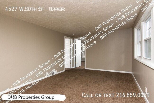 Building Photo - W30th St Triplex