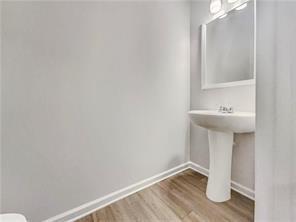 Building Photo - 2909 Ridgeview Dr