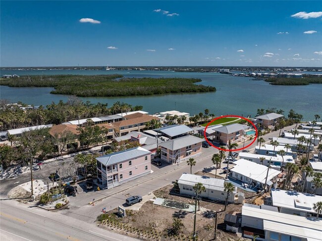 Building Photo - 2375 N Beach Rd