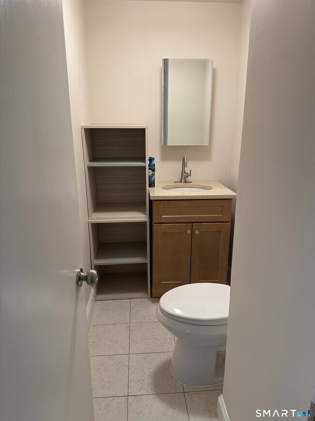 Building Photo - 3 Pam Bar Rd