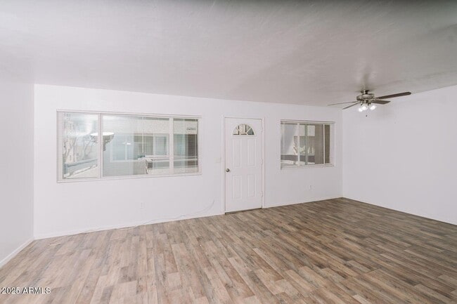 Building Photo - 2690 N 43rd Ave