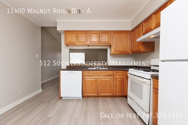 Building Photo - 11400 Walnut Ridge Dr